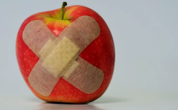 Apple�䲼��ȫ����������iOS�ȶ���Ʒ�еķ�϶.png